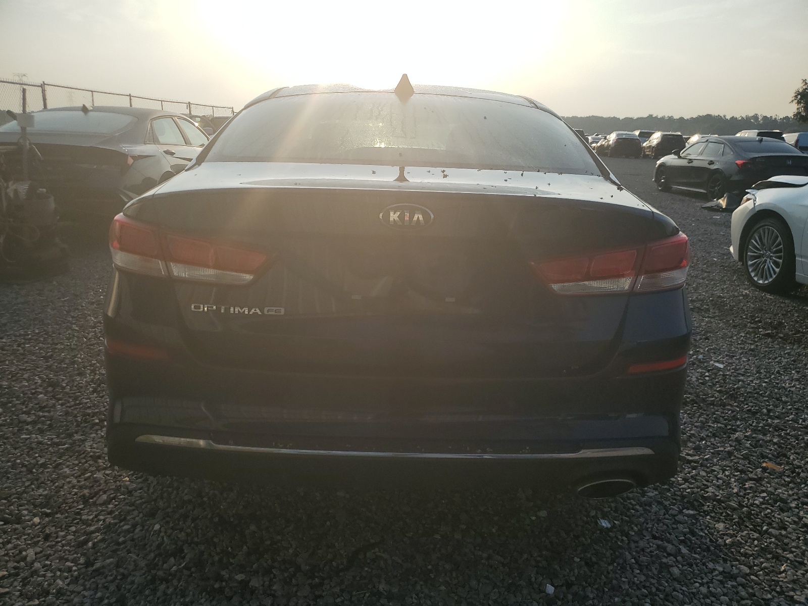 5XXGT4L32KG331652 2019 Kia Optima Lx