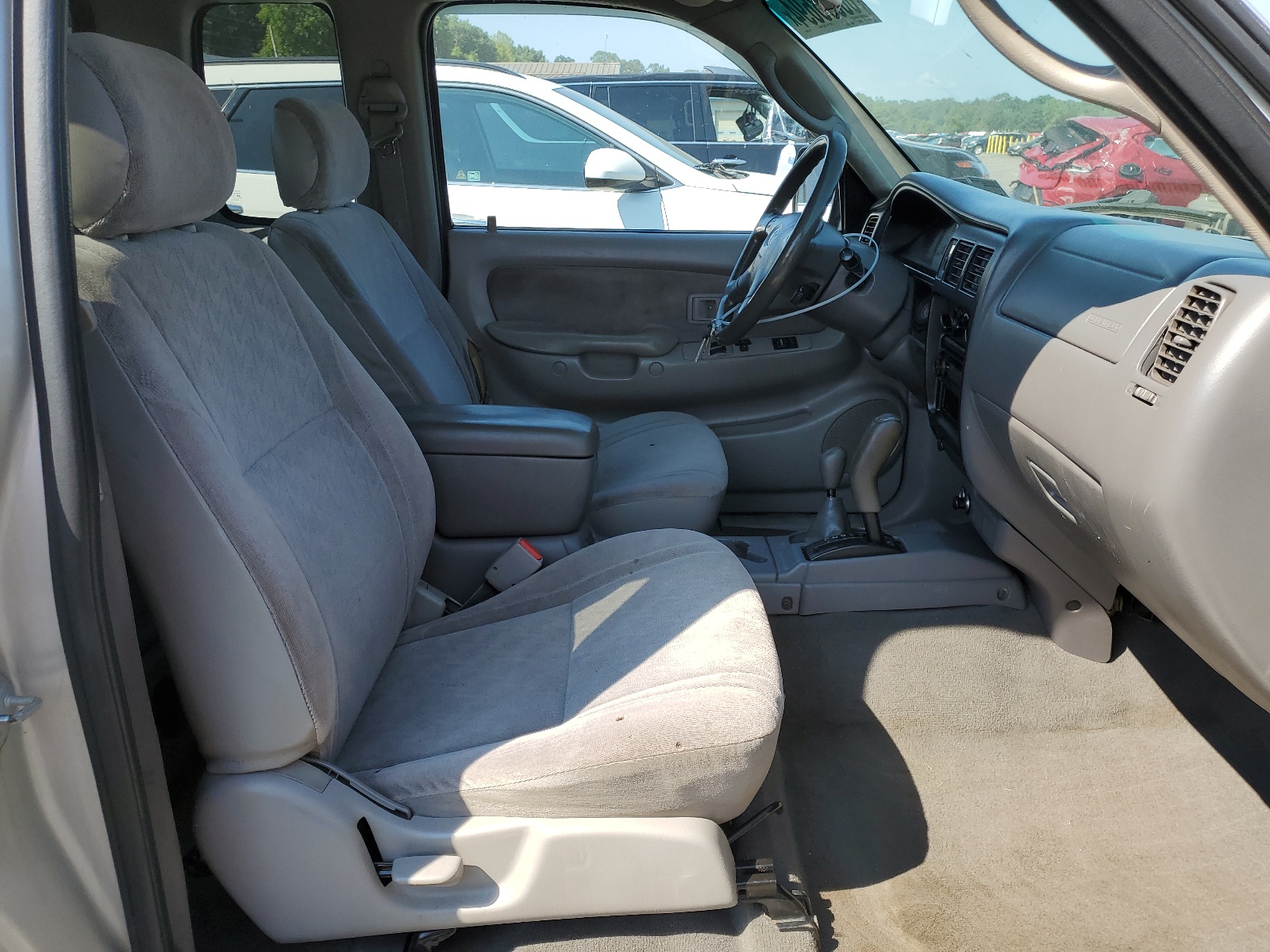 5TEWN72N82Z065081 2002 Toyota Tacoma Xtracab