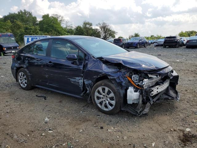 5YFEPMAE3NP367314 Toyota Corolla LE 4