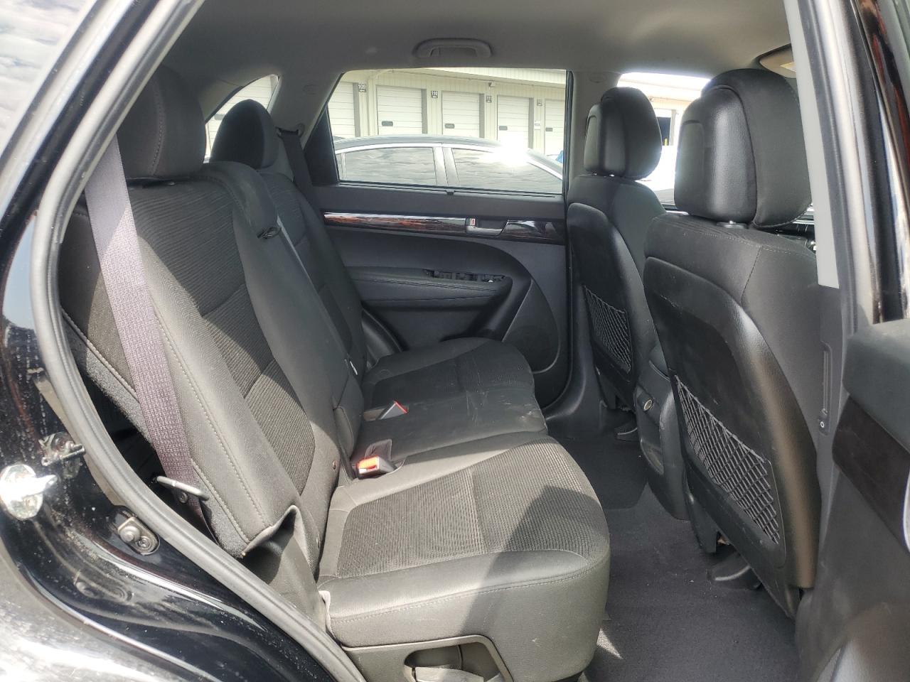 2014 Kia Sorento - Image 11