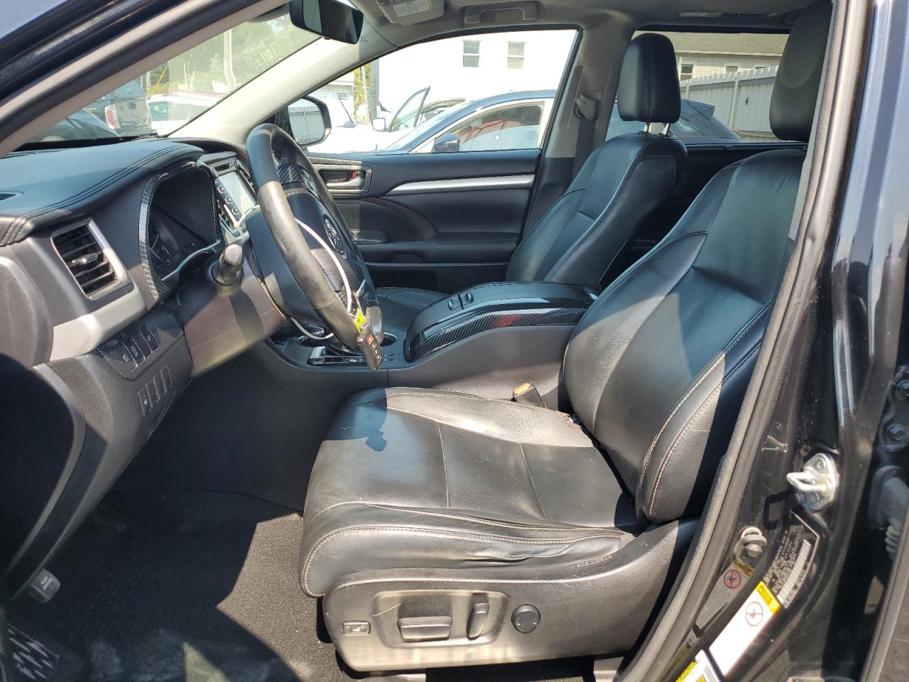 2017 Toyota Highlander Se VIN: 5TDJZRFH1HS511009 Lot: 65995074