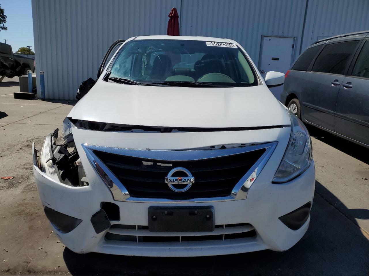 VIN 3N1CN7AP9KL858420 2019 NISSAN VERSA no.5