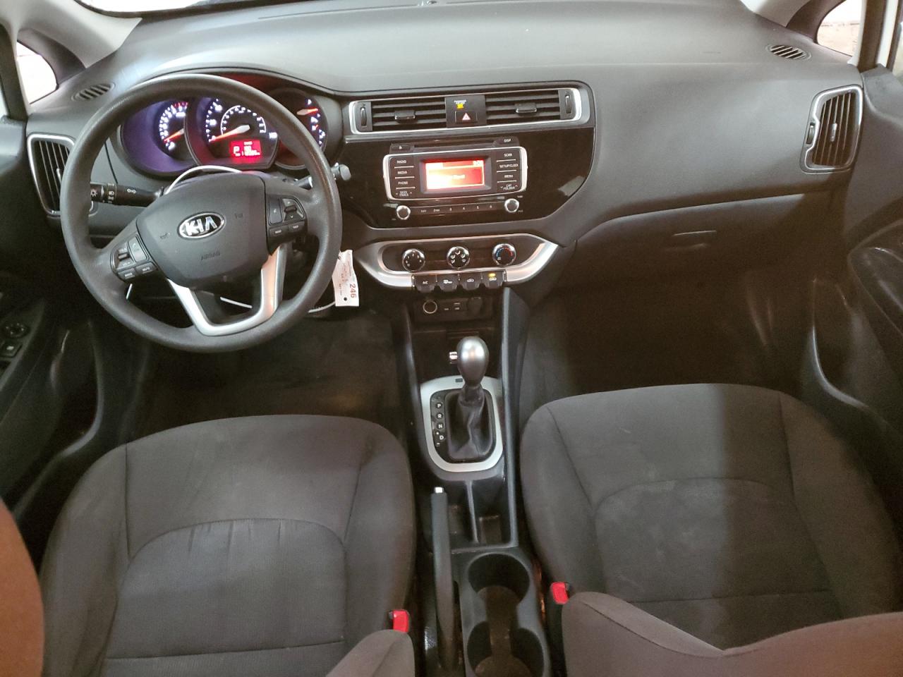 KNADM4A3XG6547643 2016 Kia Rio Lx