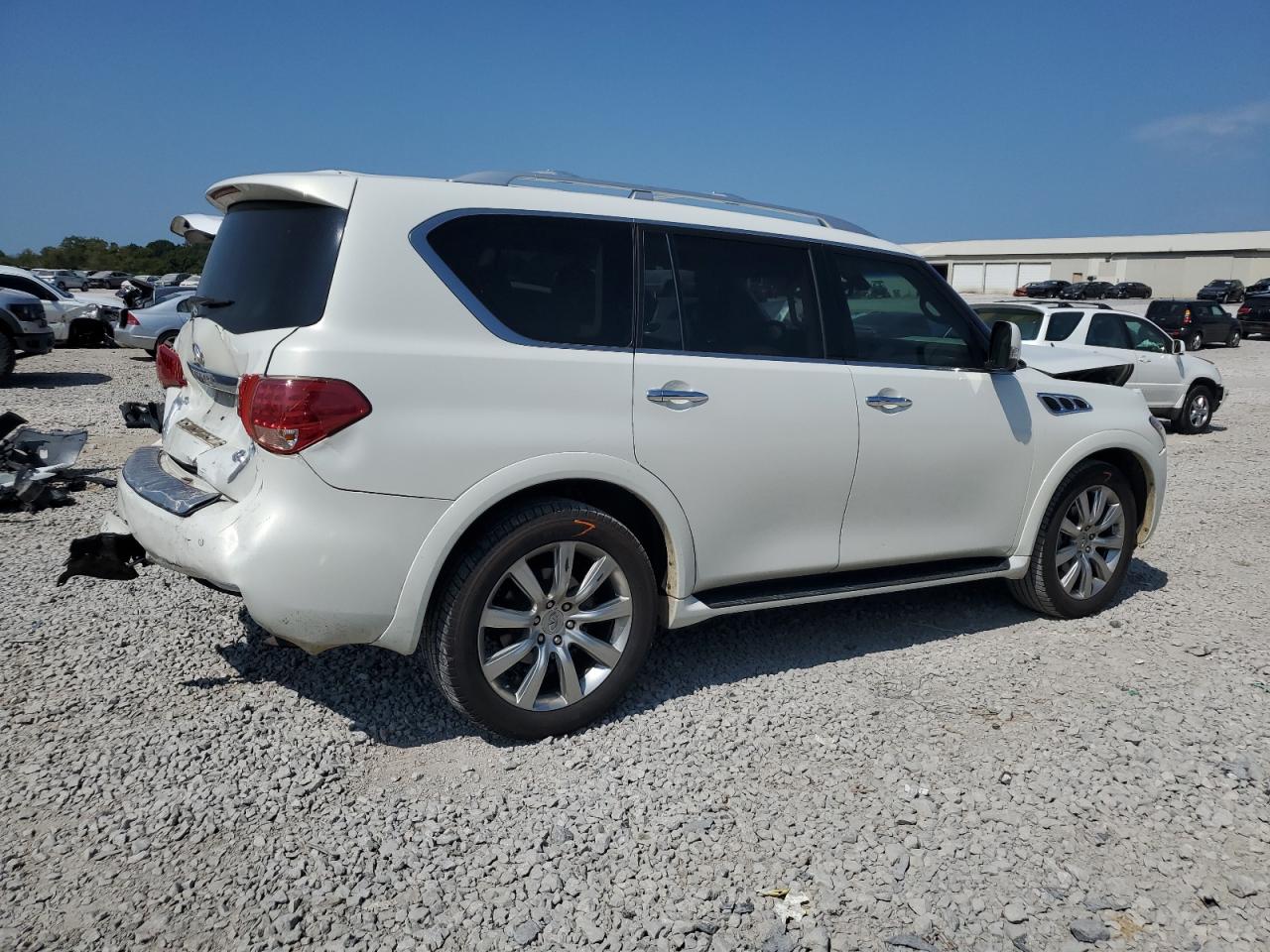 2013 Infiniti QX56 - Image 3