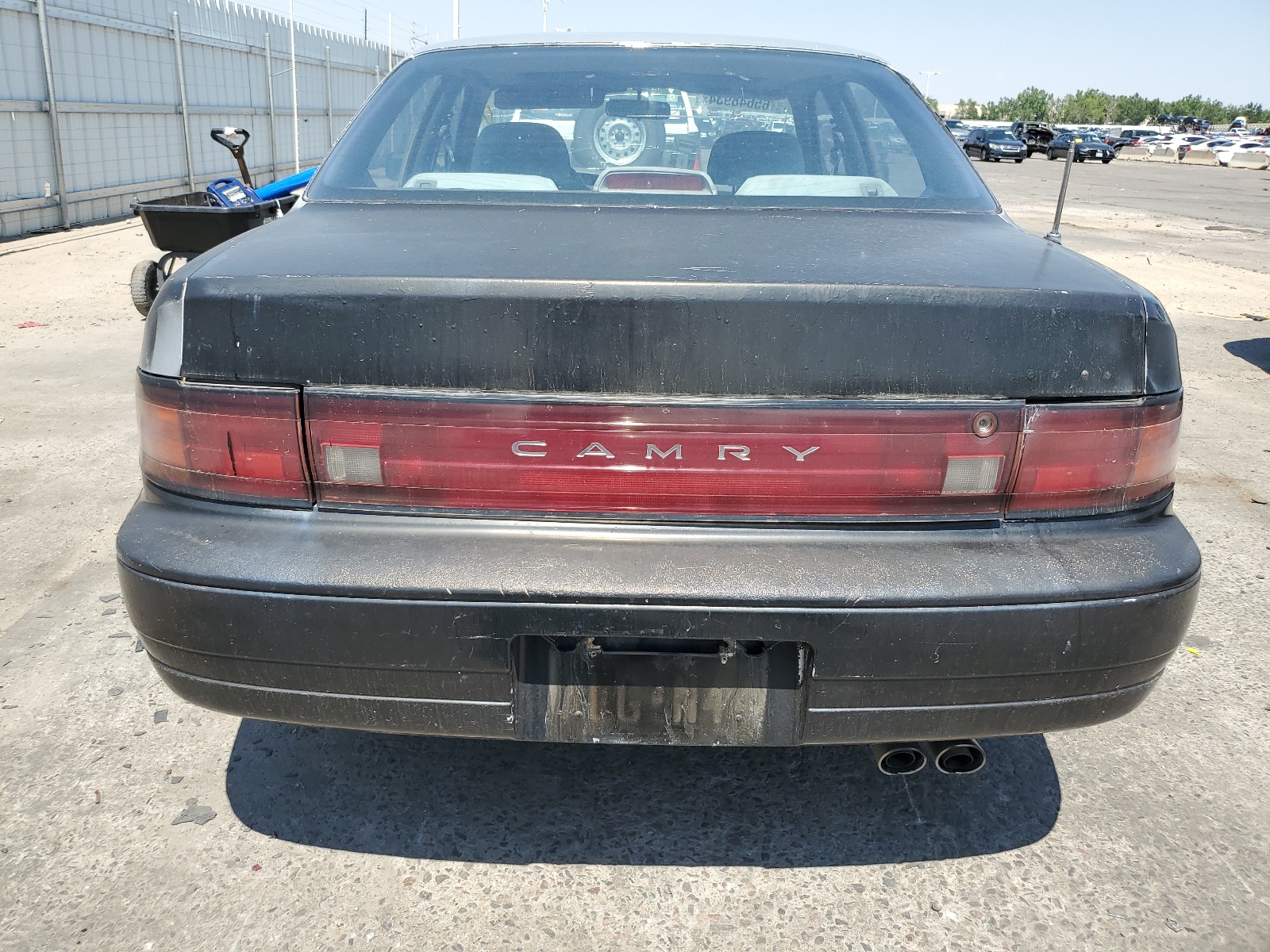 JT2VK12E8N0008975 1992 Toyota Camry Le