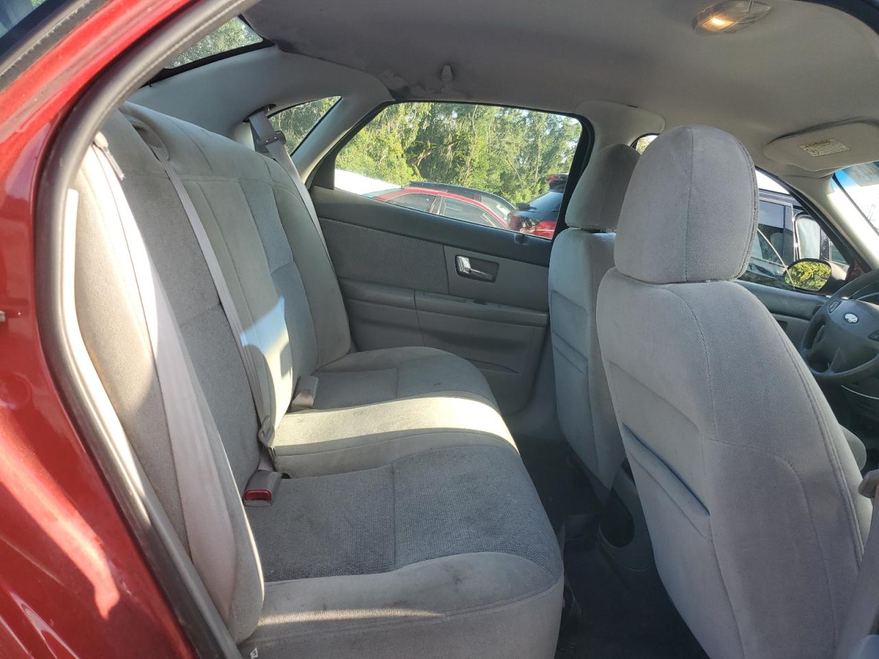 2000 Ford Taurus Lx VIN: 1FAFP52U4YA158503 Lot: 68612044