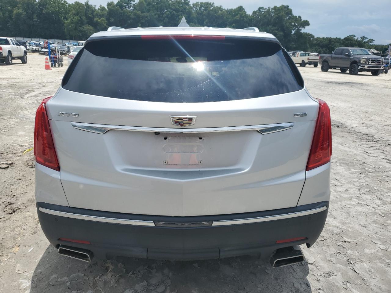 2017 Cadillac Xt5 Luxury VIN: 1GYKNBRS4HZ107774 Lot: 66476364