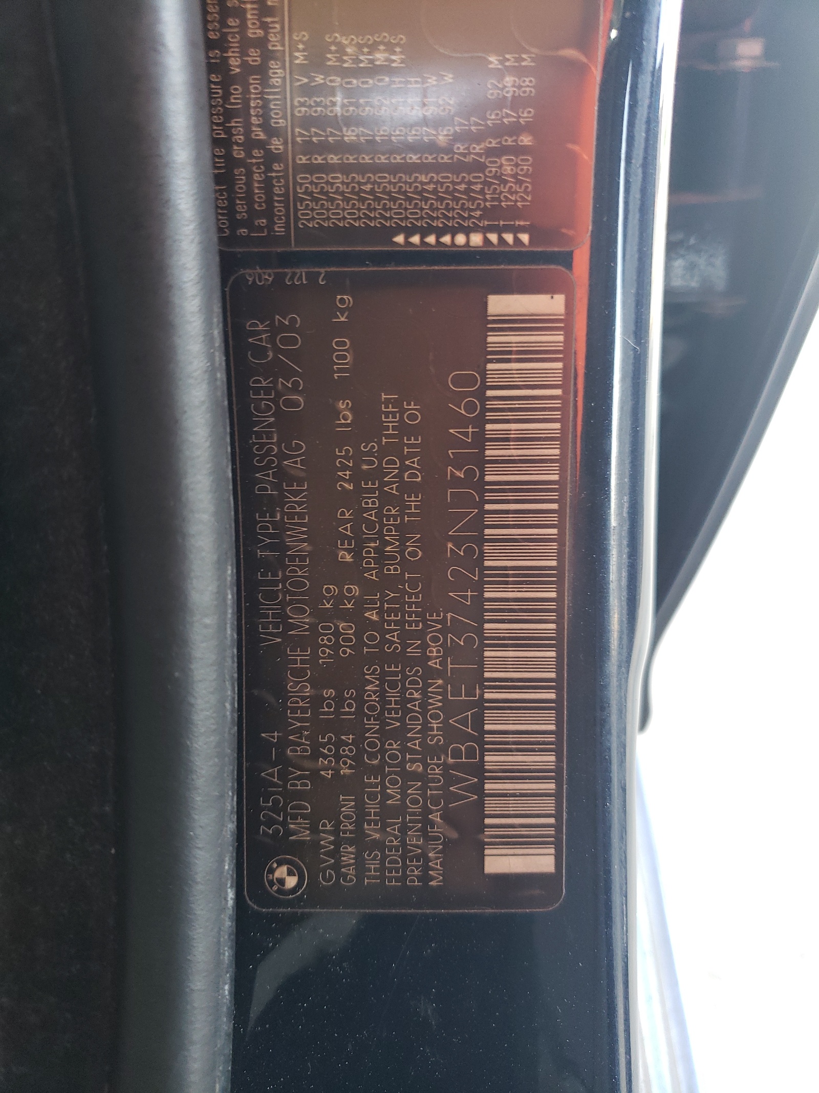 WBAET37423NJ31460 2003 BMW 325 I