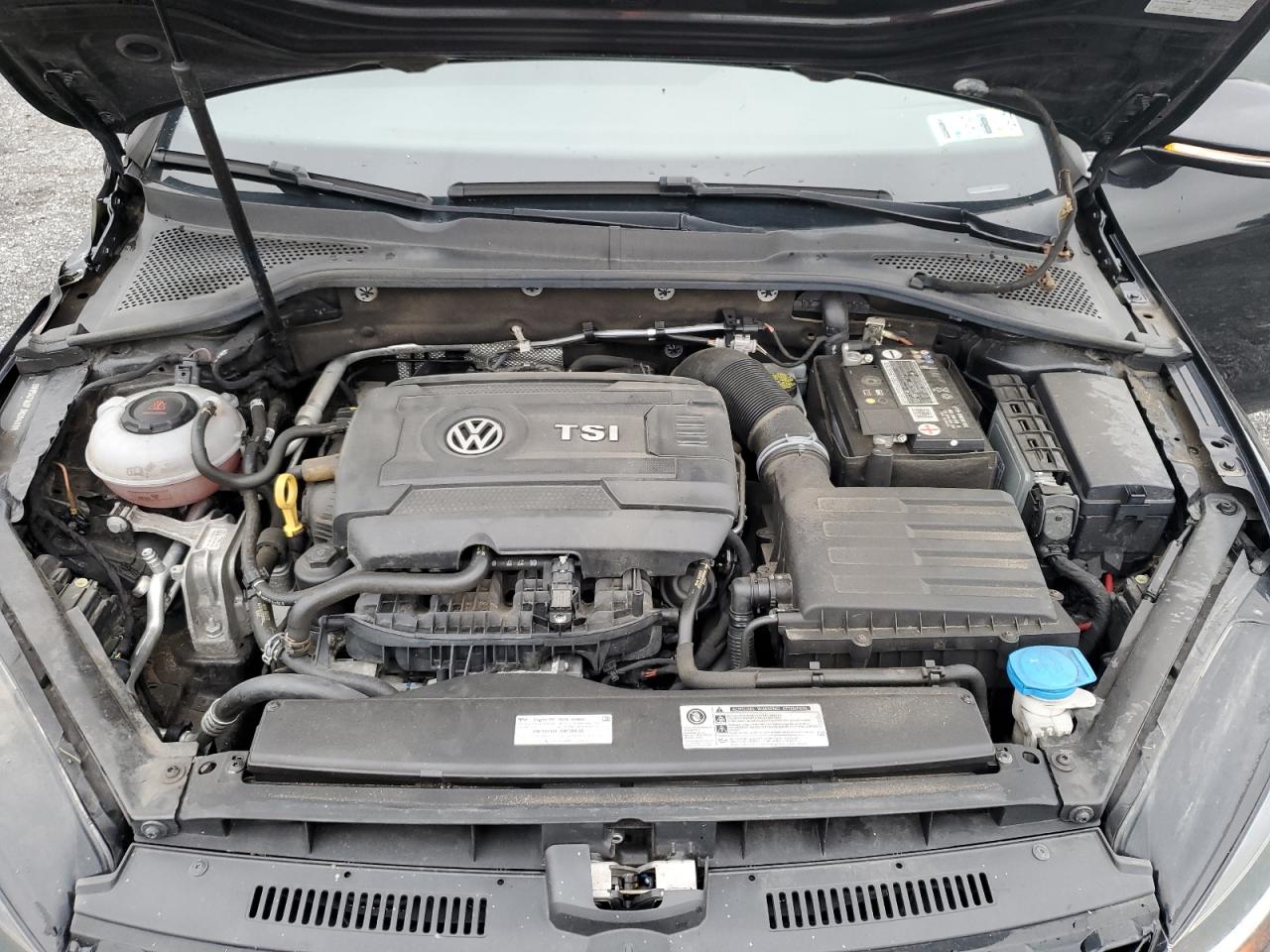 3VW547AU7JM294089 2018 Volkswagen Gti S