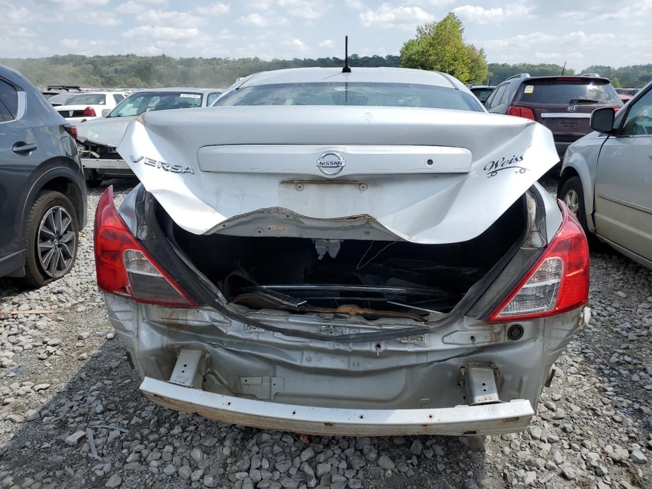 2016 Nissan Versa S VIN: 3N1CN7AP0GL901565 Lot: 68067154