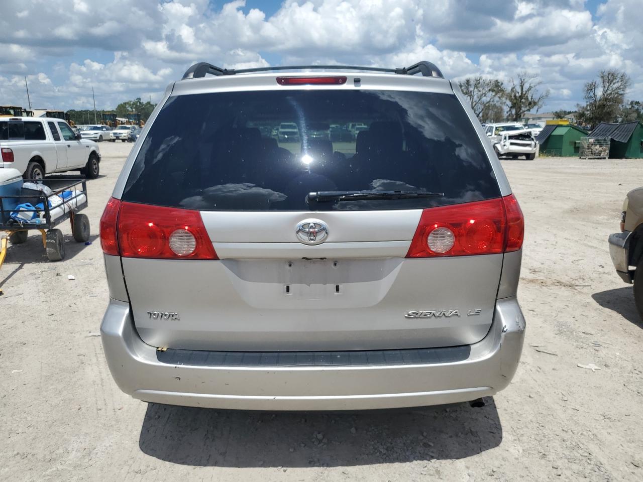 2007 Toyota Sienna Ce VIN: 5TDZK23C87S018997 Lot: 67752934