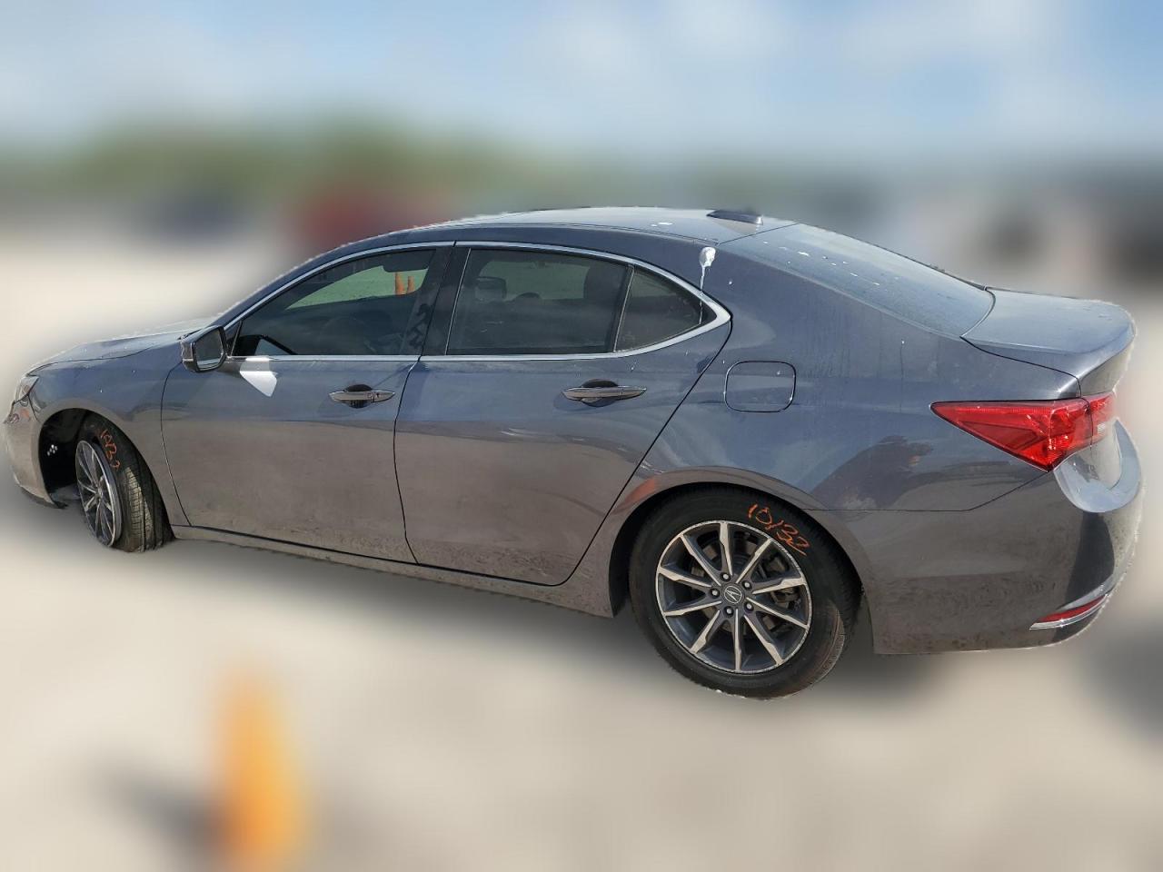 2018 Acura Tlx VIN: 19UUB1F35JA008563 Lot: 65668984