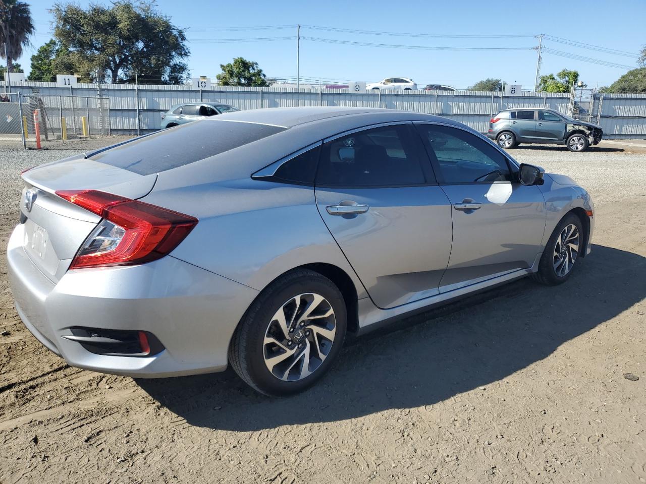 2016 Honda Civic - Image 3