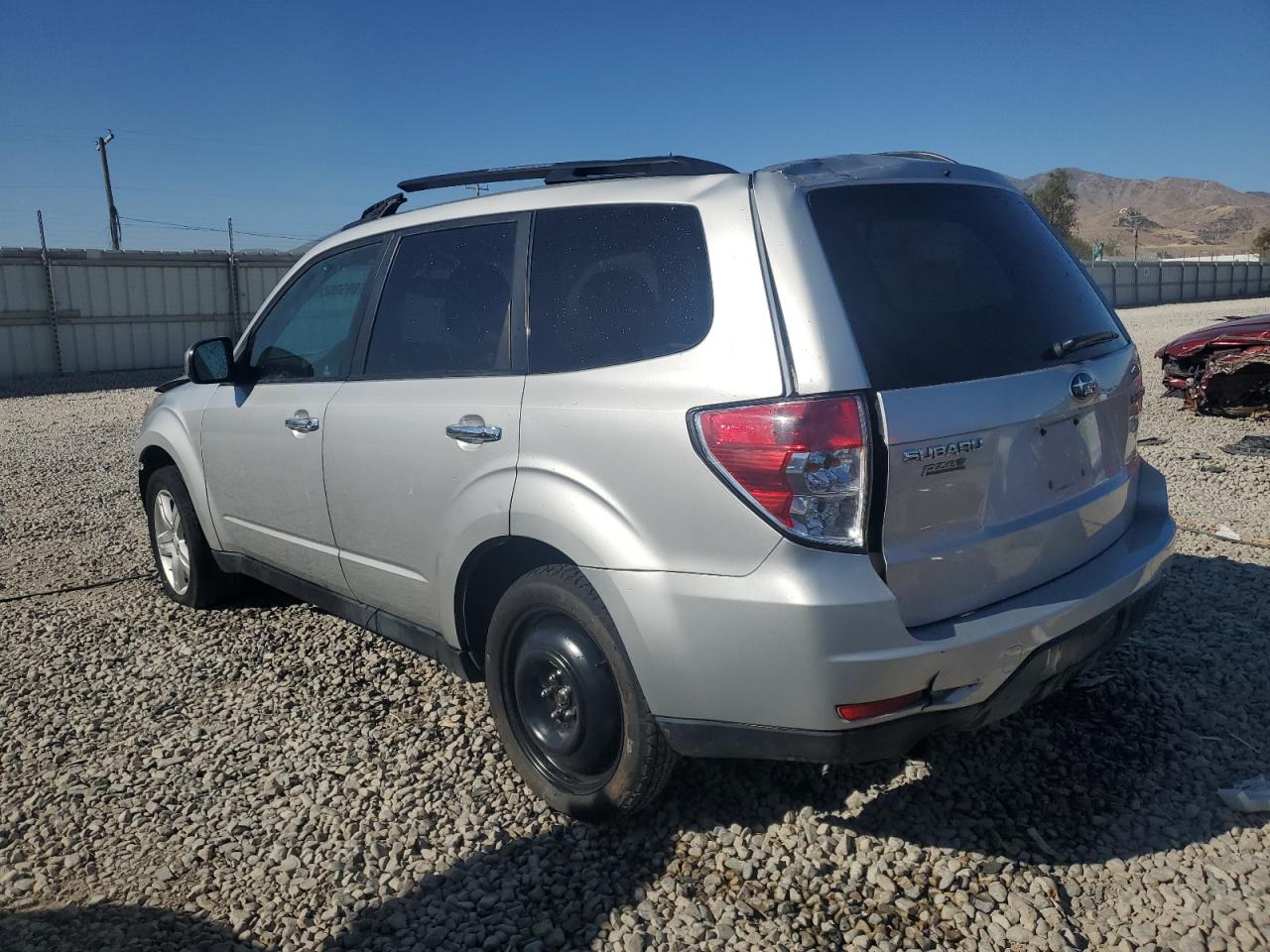 2009 Subaru Forester - Image 2