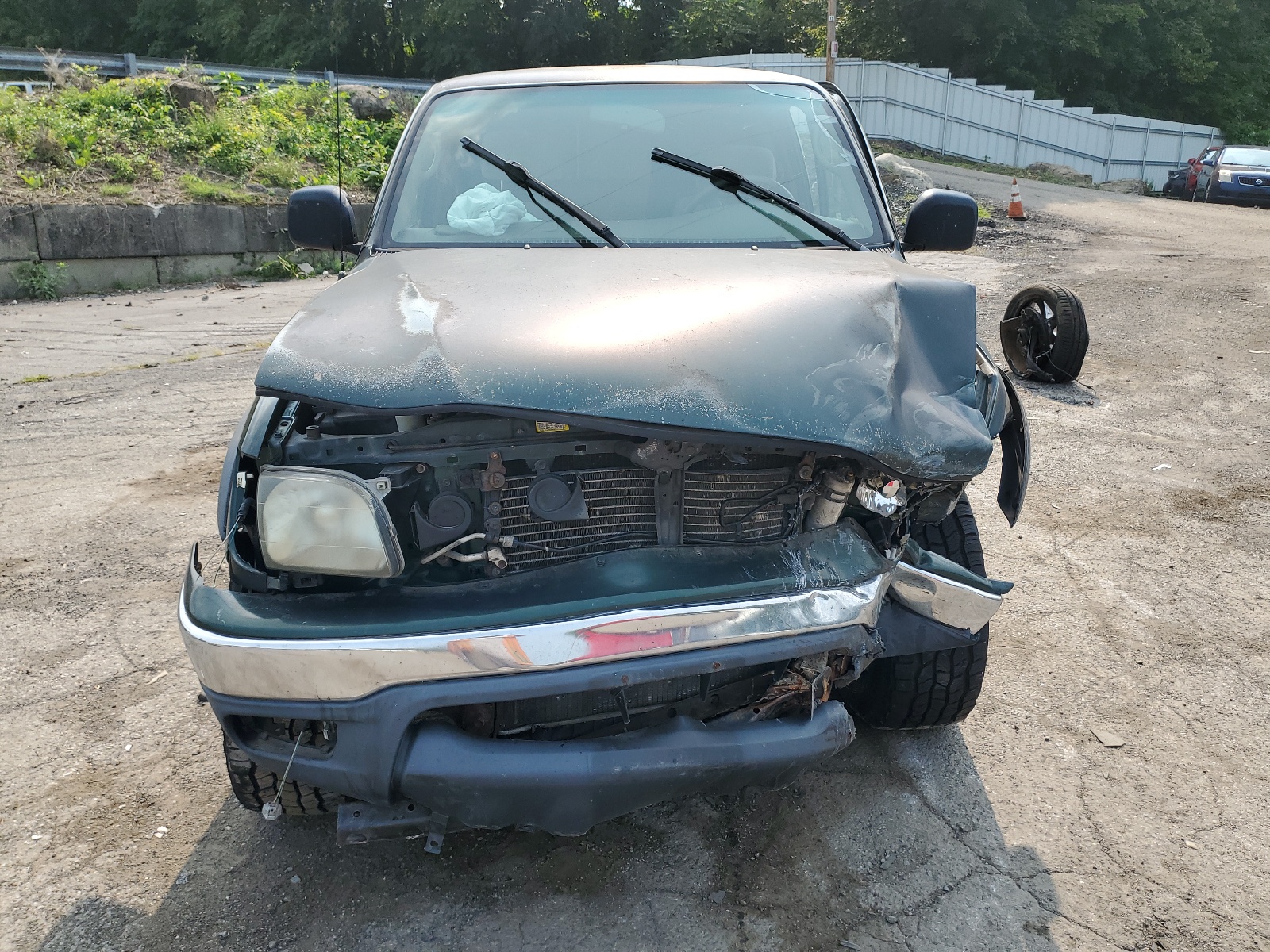 5TEWN72N42Z143968 2002 Toyota Tacoma Xtracab