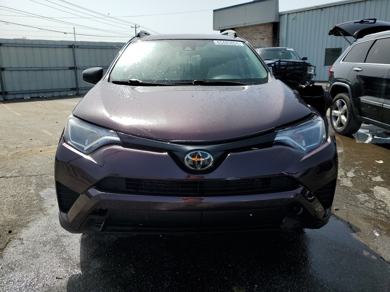 2T3ZFREV1HW343518 2017 Toyota Rav4 Le