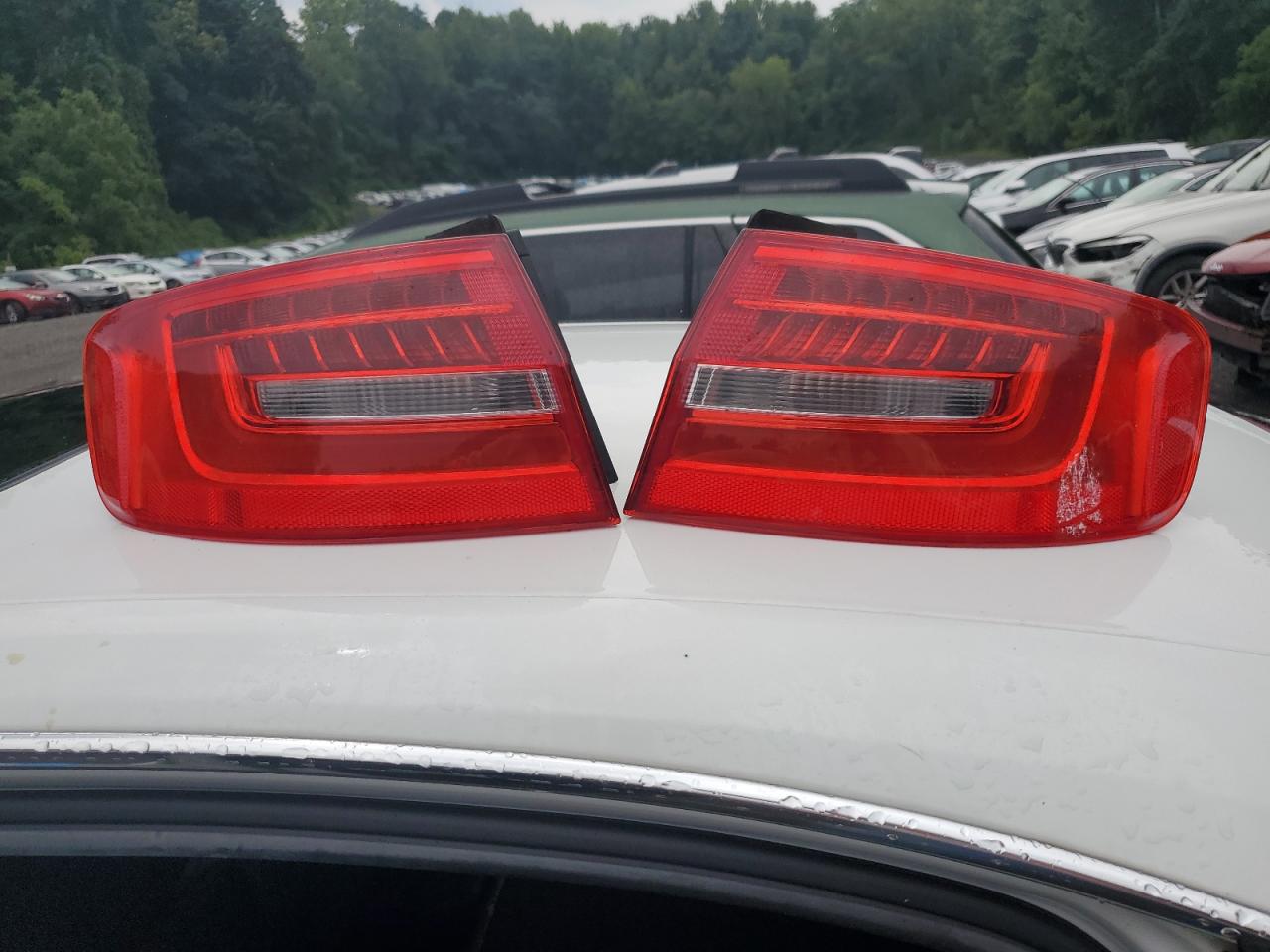 2014 Audi A4 Premium VIN: WAUBFAFLXEN009908 Lot: 64590404