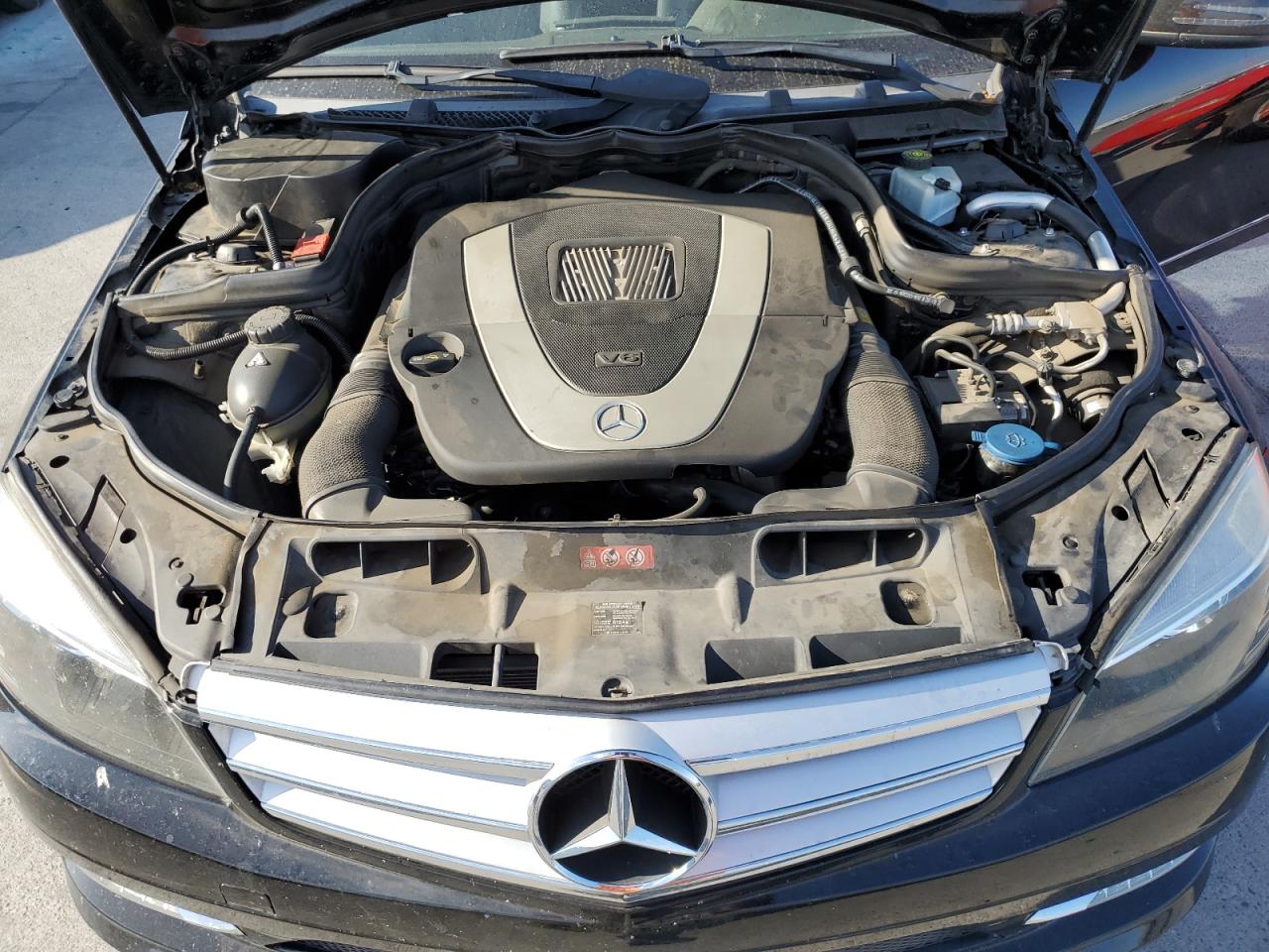 2011 Mercedes-Benz C 300 VIN: WDDGF5EB9BA508989 Lot: 66038824