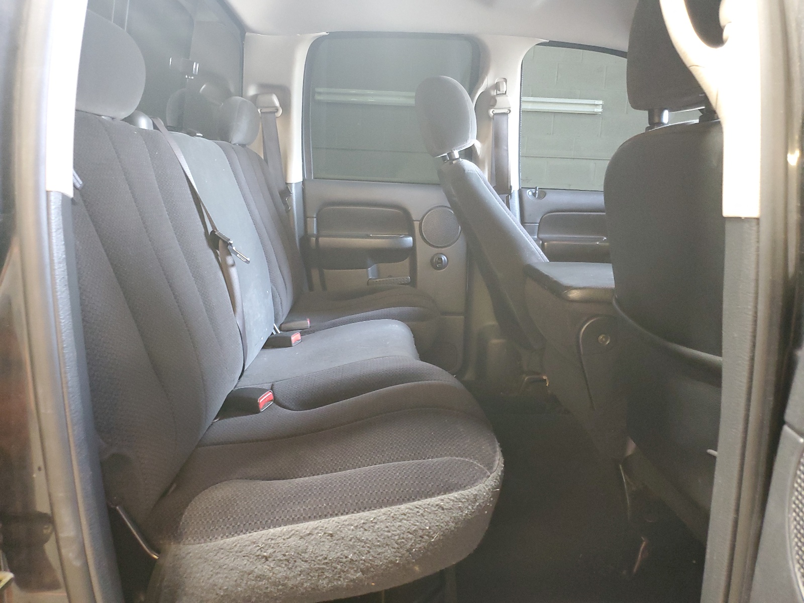 1D7HU18D44J207002 2004 Dodge Ram 1500 St