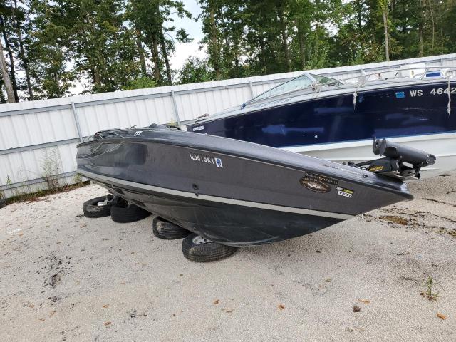 2008 Triton Boat