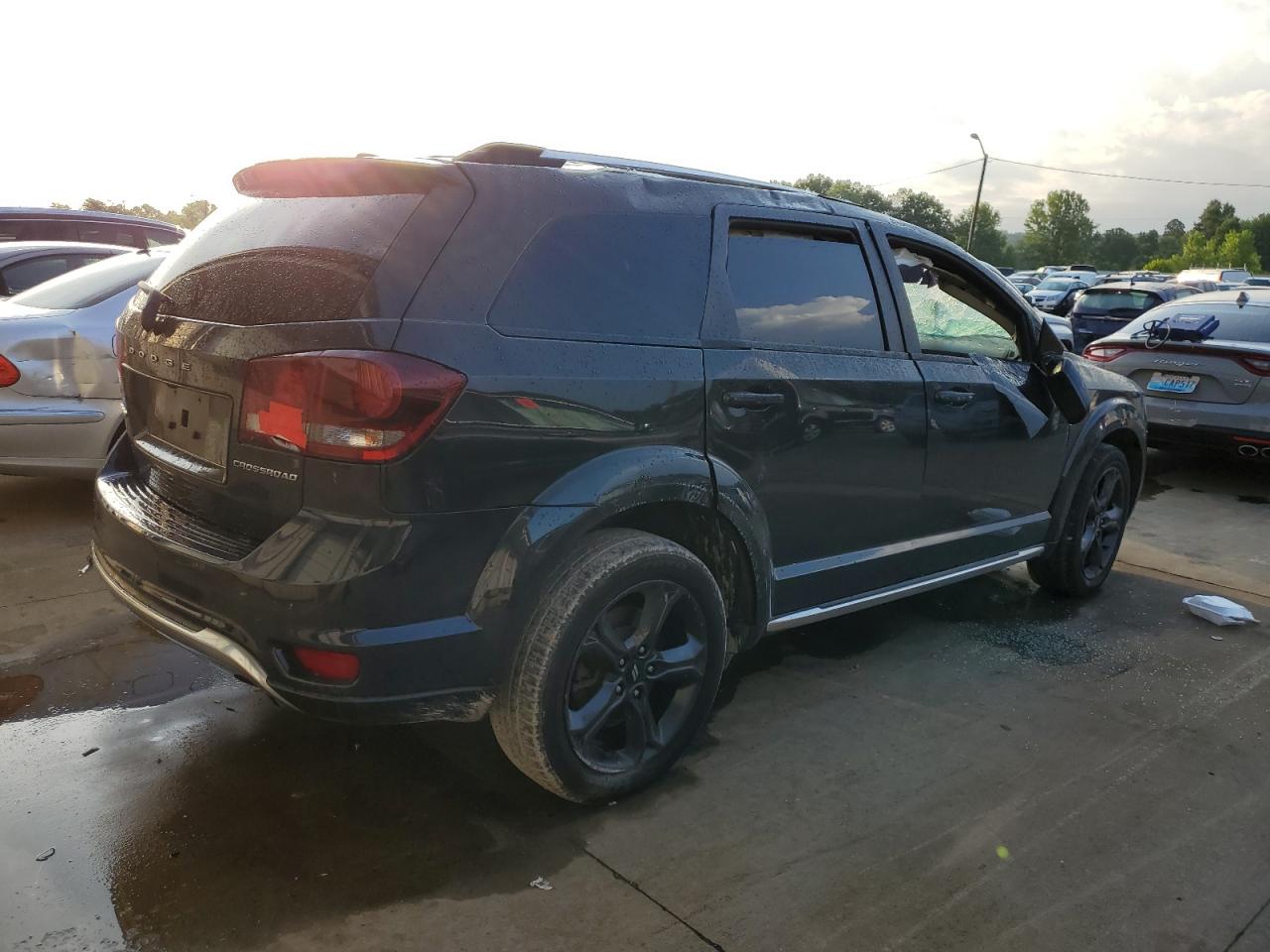 2018 Dodge Journey - Image 3
