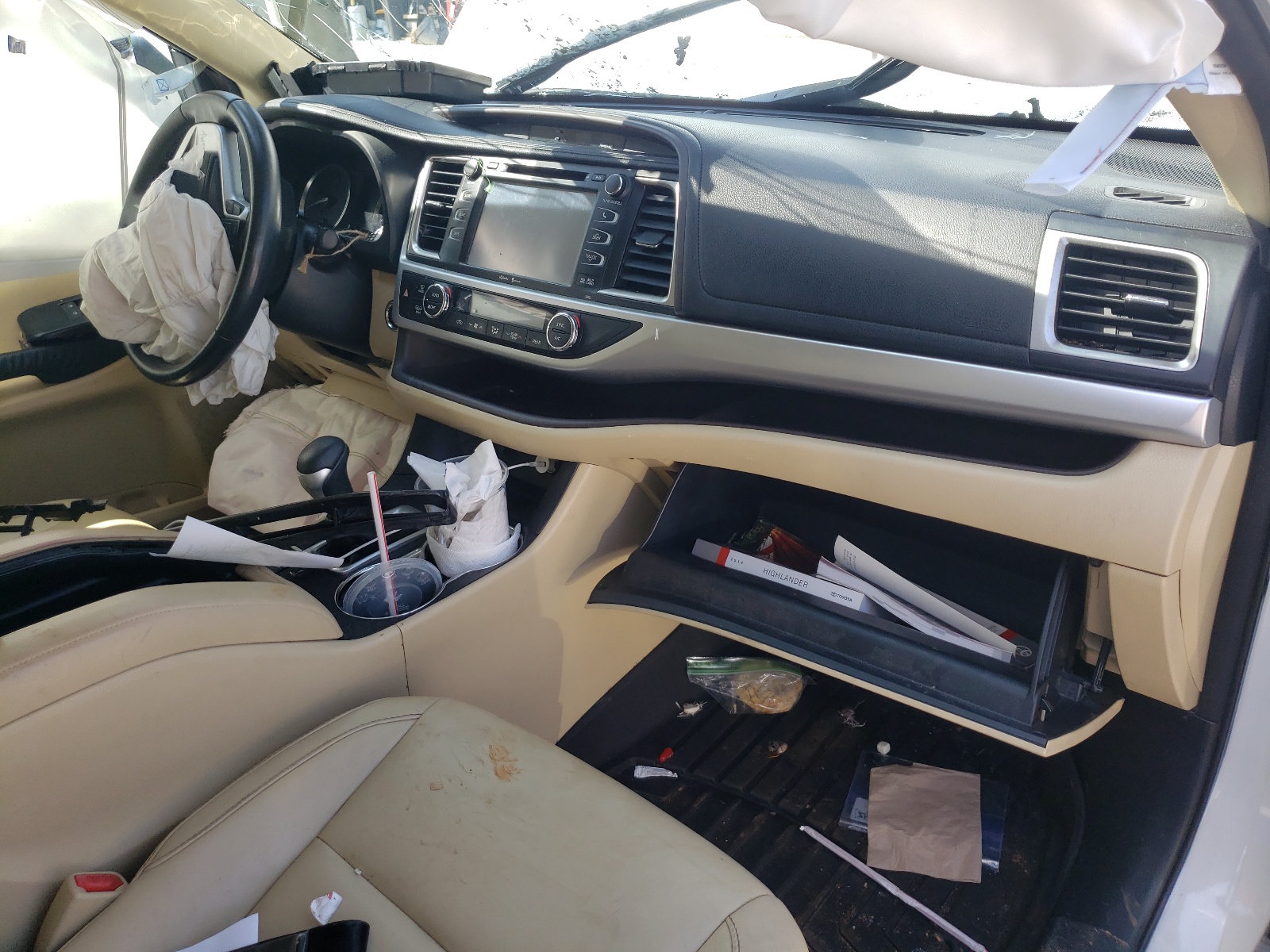 5TDKKRFHXES025237 2014 Toyota Highlander Xle