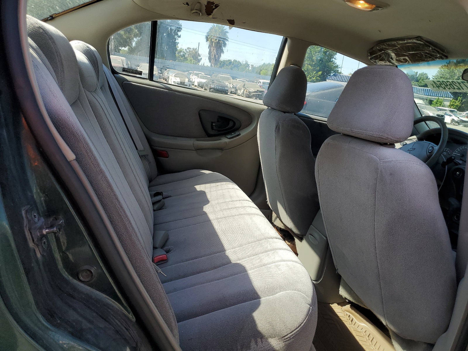 1G1ND52J22M554173 2002 Chevrolet Malibu