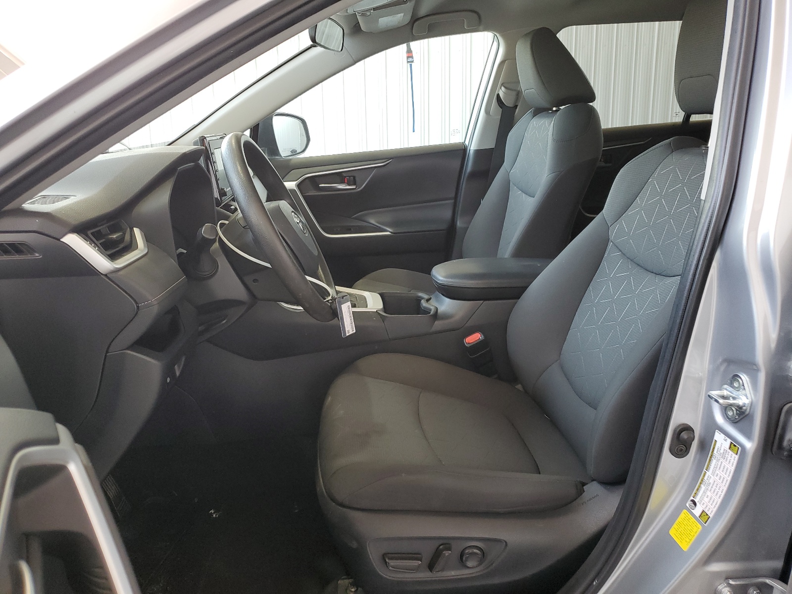 2T3W1RFV3NC186278 2022 Toyota Rav4 Xle