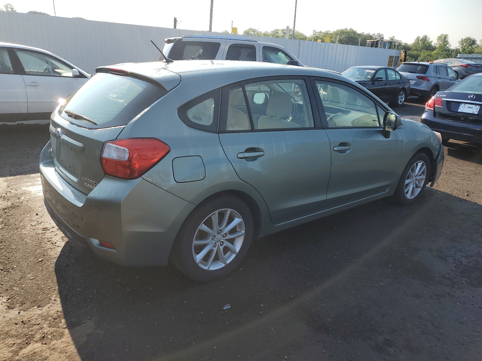 2014 Subaru Impreza Premium vin: JF1GPAC62E8268269