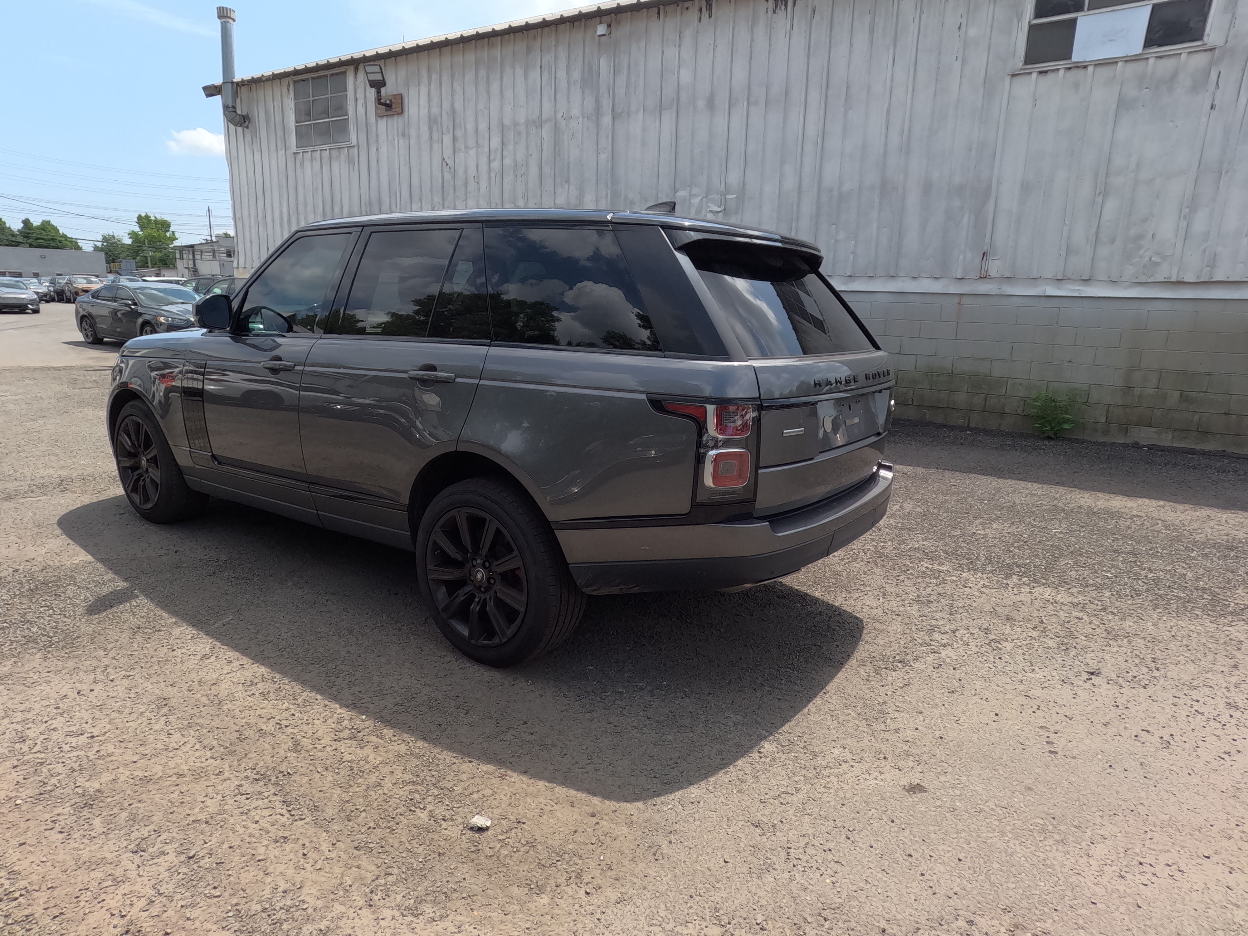 2018 Land Rover Range Rover Supercharged vin: SALGS2RE9JA385131