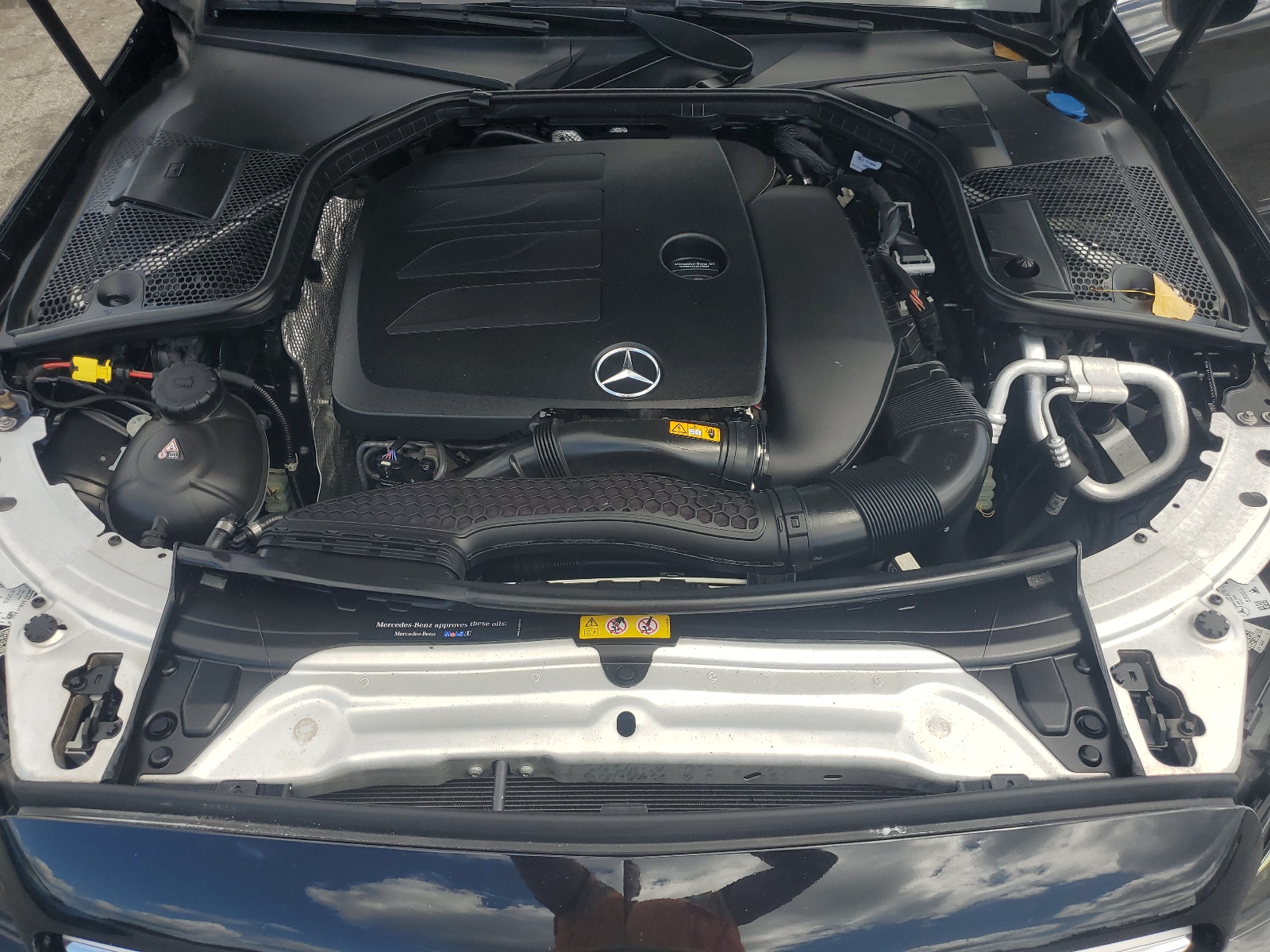 55SWF8EB4KU318448 2019 Mercedes-Benz C 300 4Matic