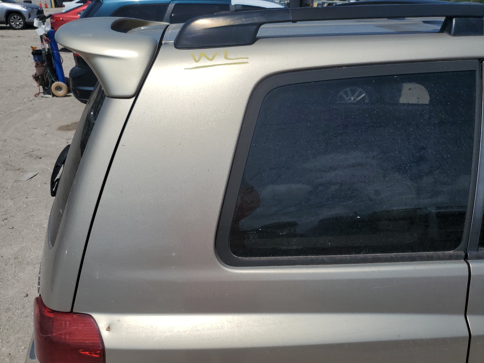 JTEDP21A840014617 2004 Toyota Highlander Base