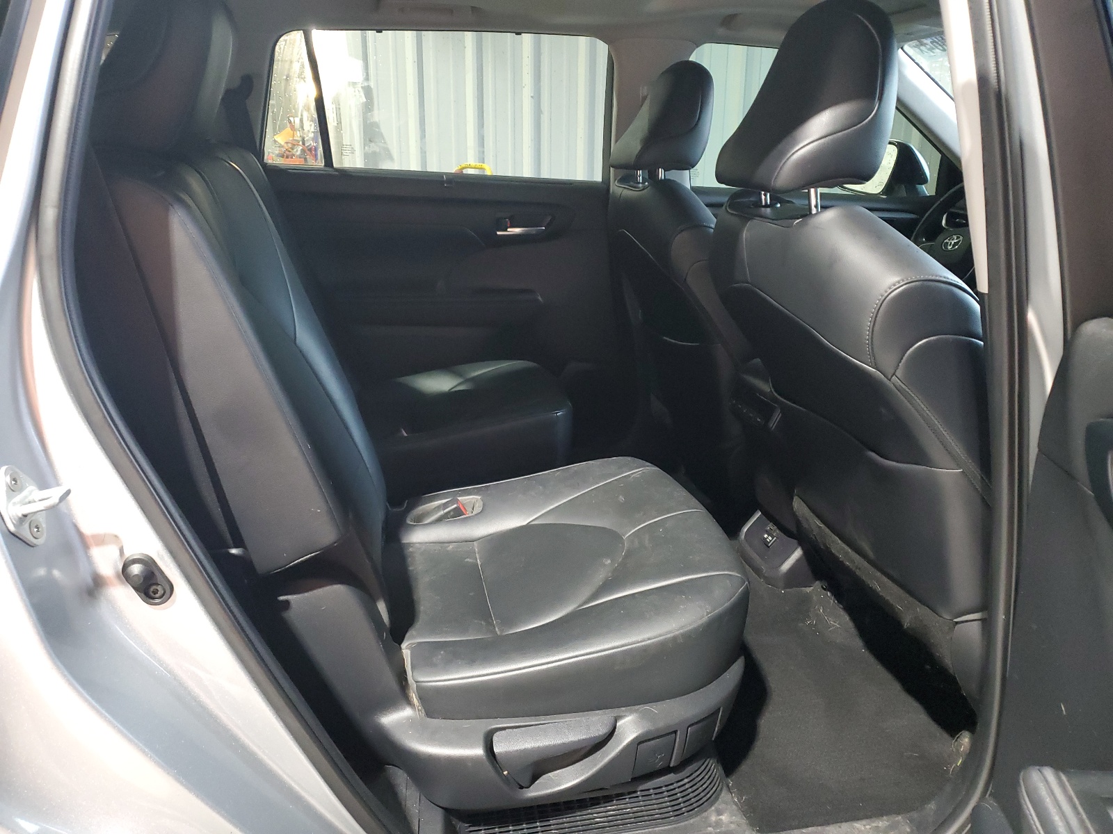 5TDGBRCH7MS523873 2021 Toyota Highlander Hybrid Xle