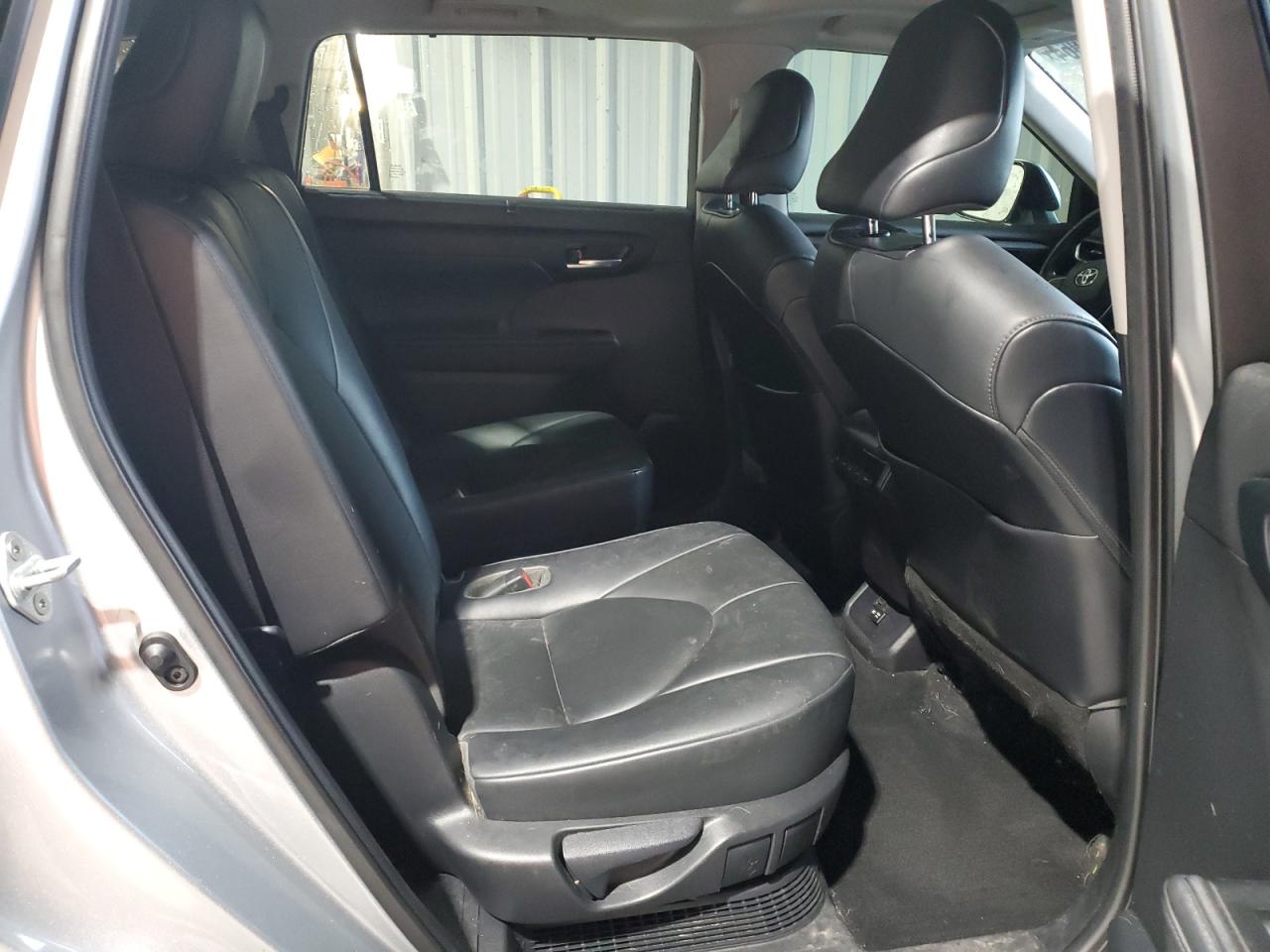 2021 Toyota Highlander Hybrid Xle VIN: 5TDGBRCH7MS523873 Lot: 66737064