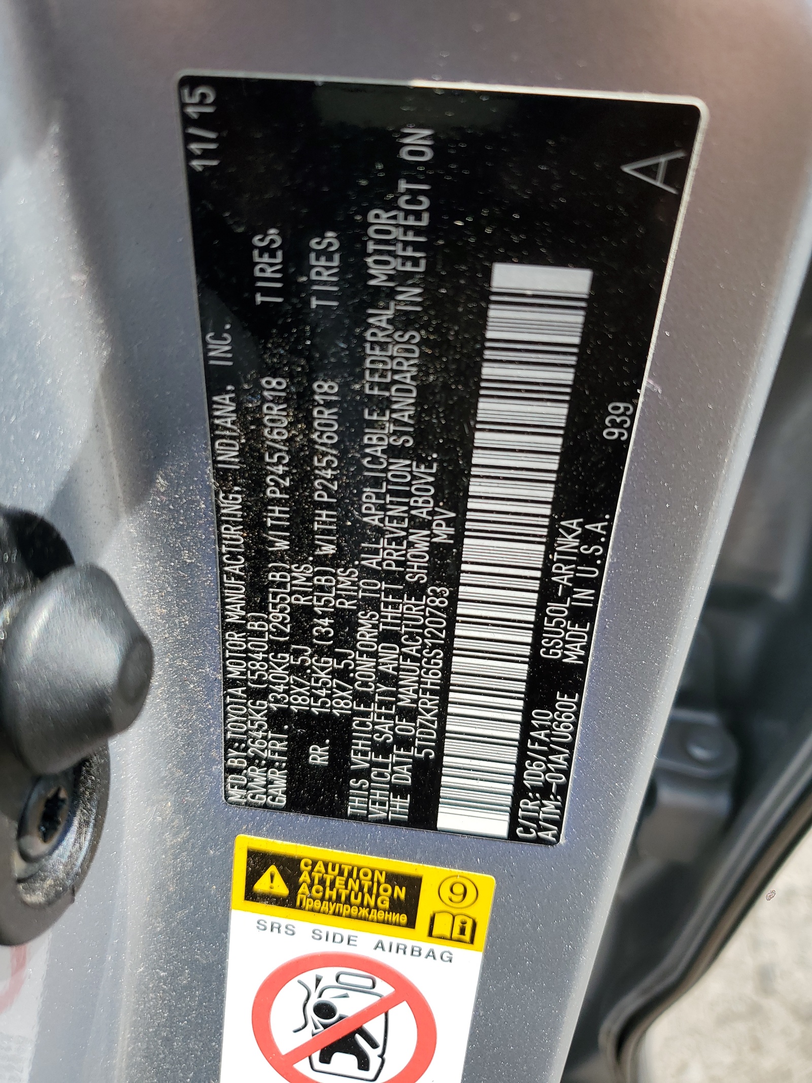 5TDZKRFH6GS120783 2016 Toyota Highlander Le