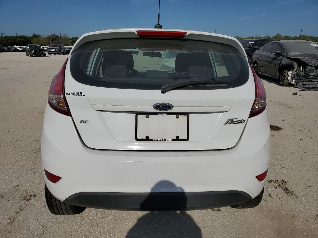 3FADP4EJ6HM124696 2017 Ford Fiesta Se