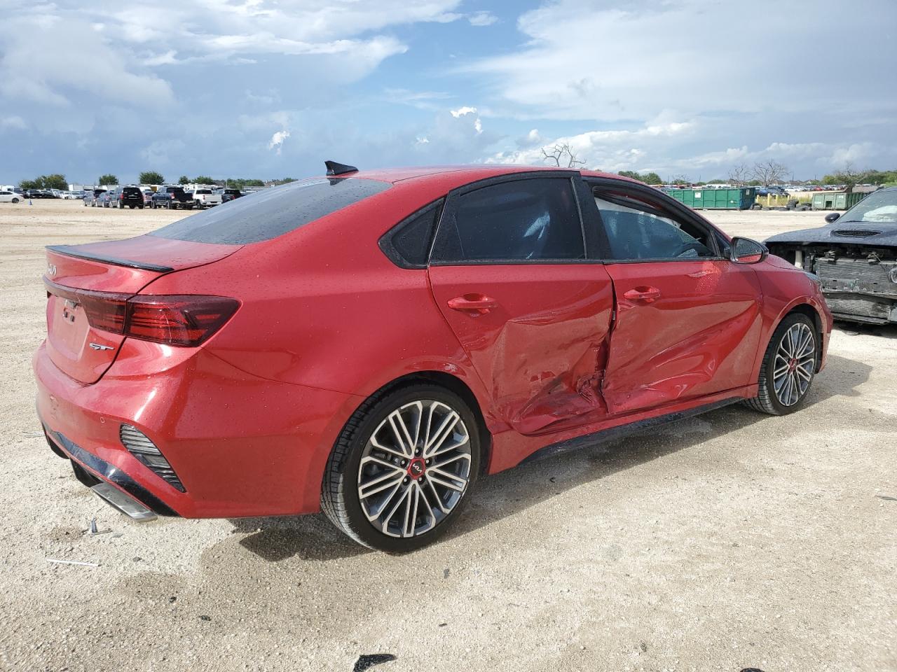 2023 Kia Forte - Image 3