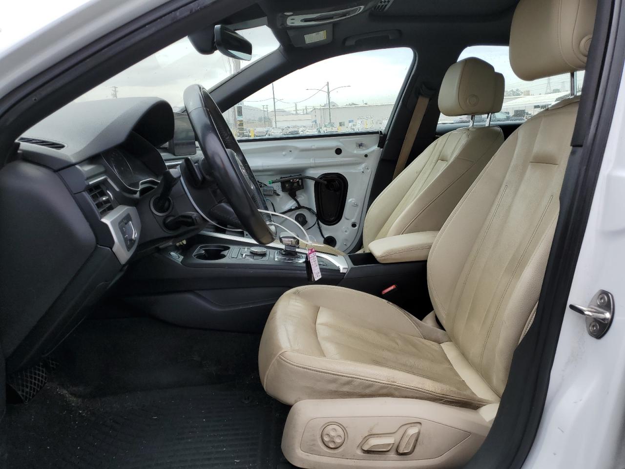 2017 Audi A4 Premium VIN: WAUANAF44HN036033 Lot: 65755254