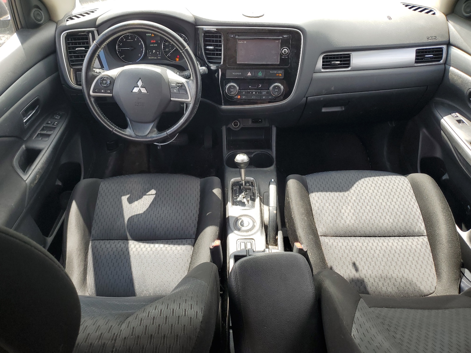 JA4AZ3A33EZ017795 2014 Mitsubishi Outlander Se