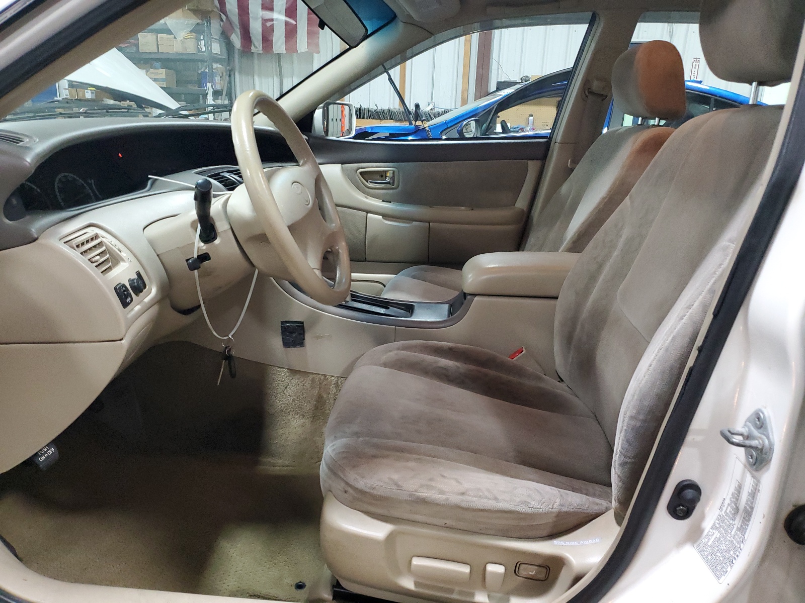 4T1BF28B51U163225 2001 Toyota Avalon Xl