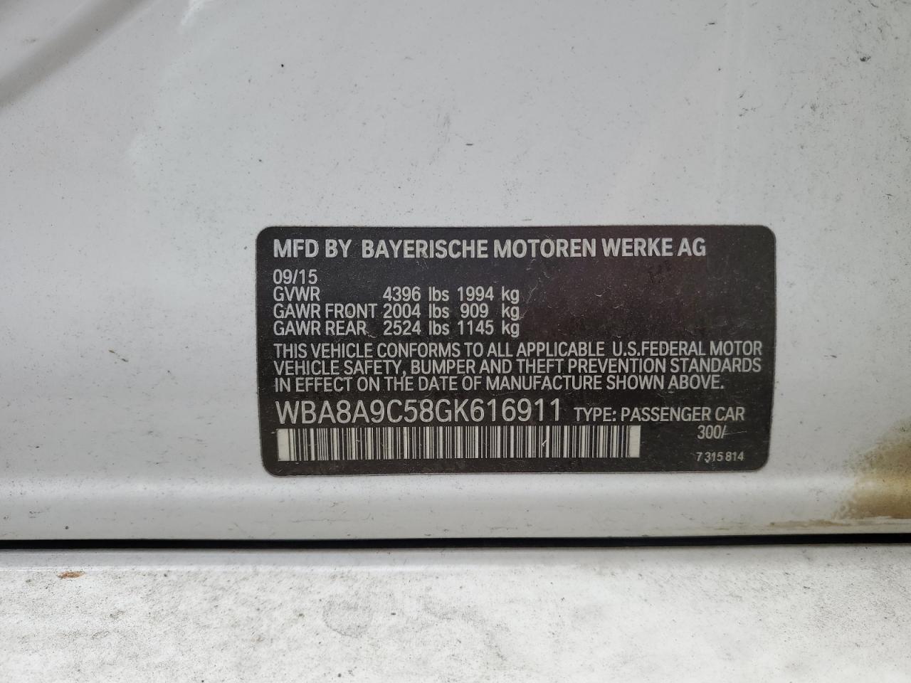 WBA8A9C58GK616911 2016 BMW 320 I