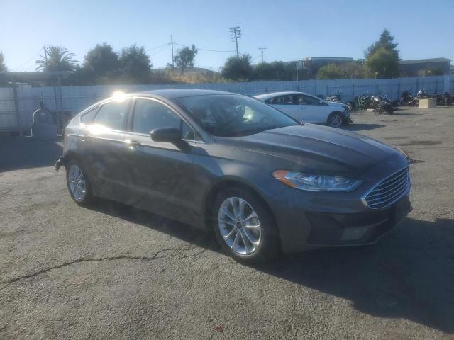 3FA6P0LU0LR189988 Ford Fusion SE 4