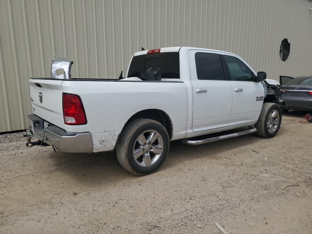 VIN 1C6RR6LT3GS278645 2016 RAM 1500 no.3