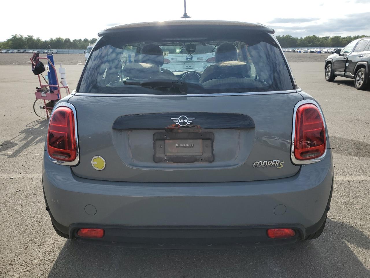 2022 Mini Cooper Se VIN: WMW13DJ03N2R00370 Lot: 67923774