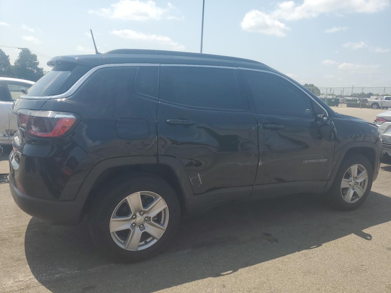 3C4NJDBB5NT136725 Jeep Compass LA 3