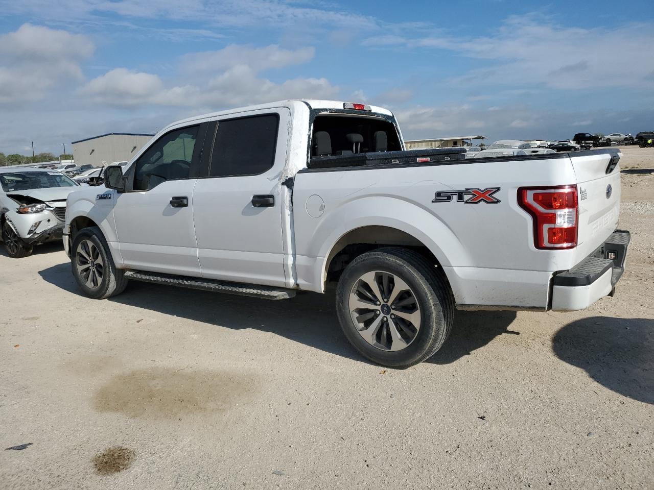 1FTEW1CP5KKC10586 2019 FORD F-150 - Image 2