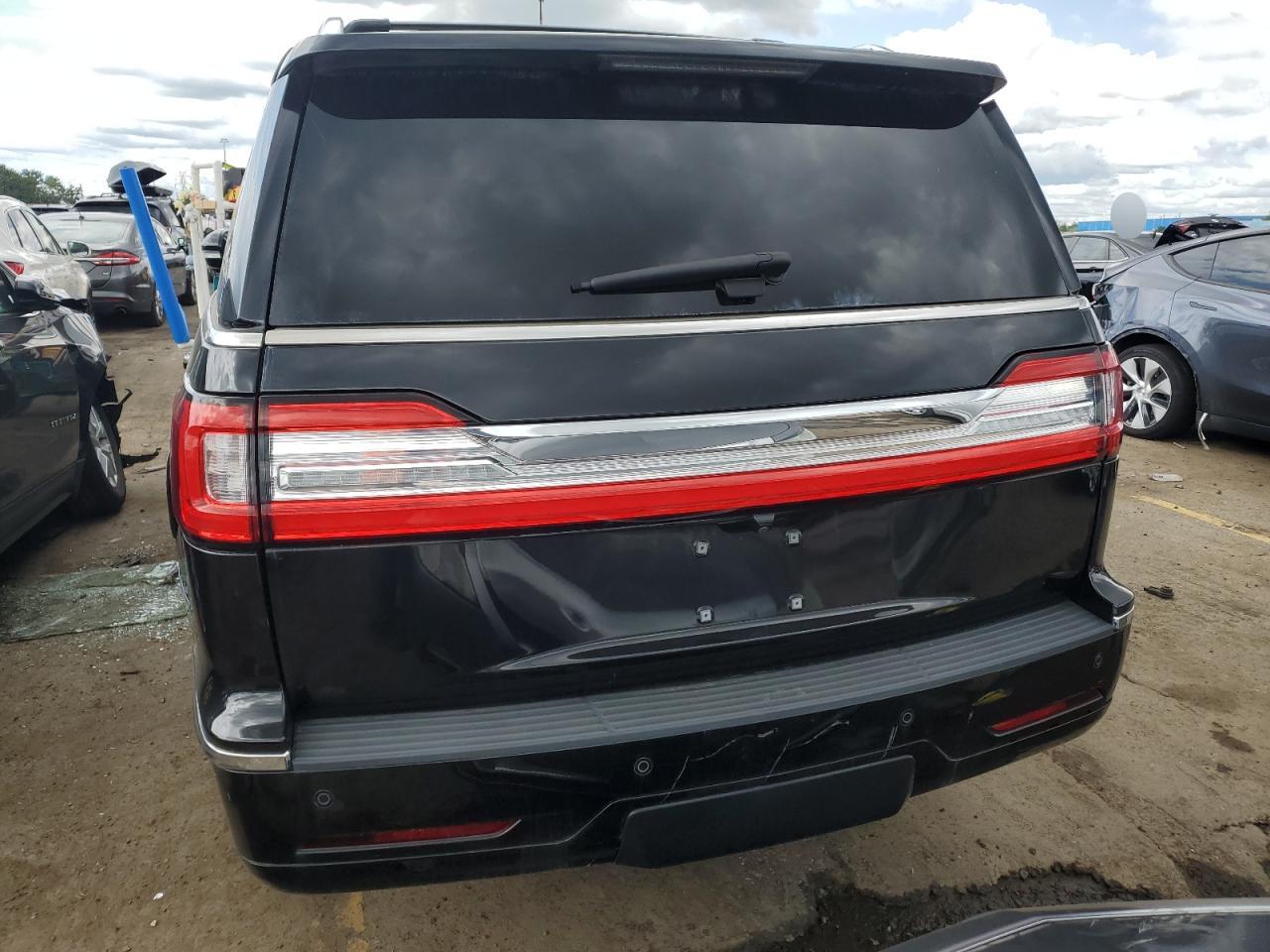 2020 Lincoln Navigator Reserve VIN: 5LMJJ2LT1LEL21919 Lot: 67294454