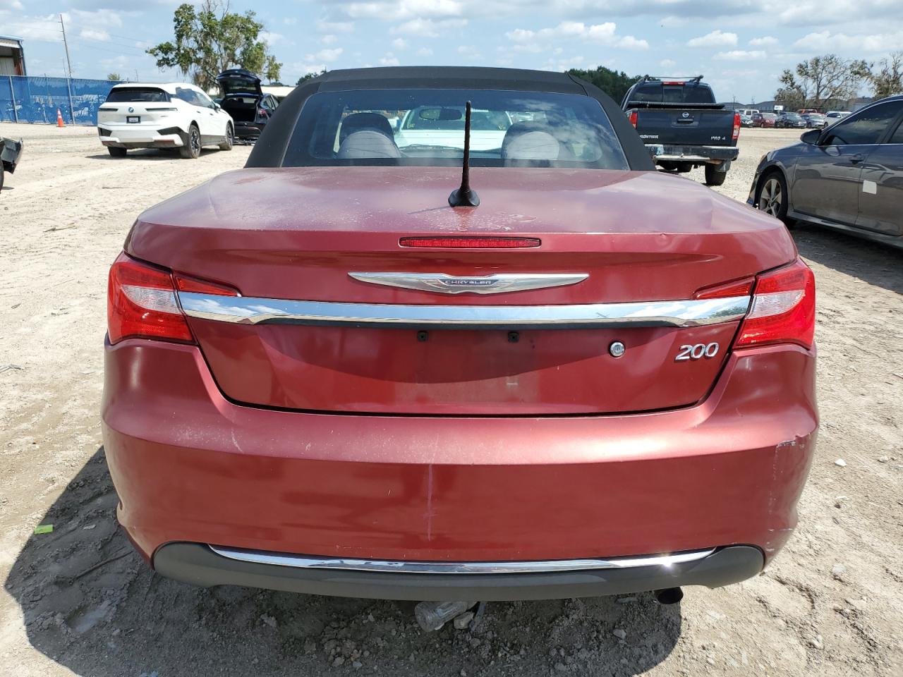 2014 Chrysler 200 Touring VIN: 1C3BCBEB5EN158242 Lot: 67850694