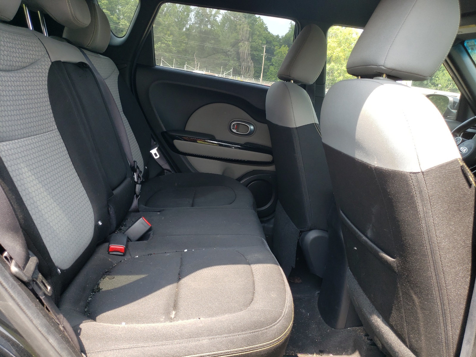 KNDJP3A52F7146007 2015 Kia Soul +