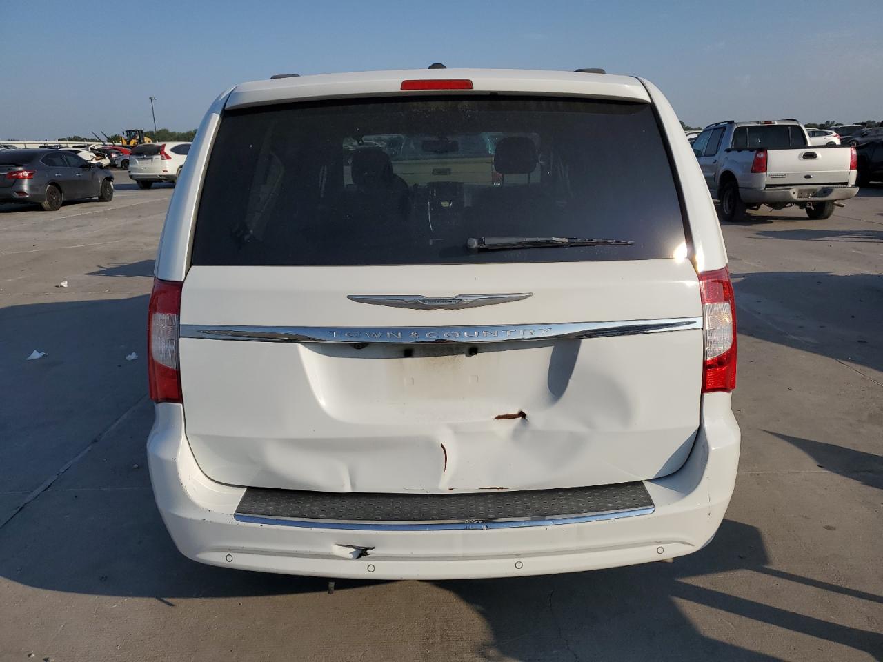 2C4RC1CG4GR233439 2016 Chrysler Town & Country Touring L